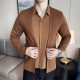 Lssiges einfarbiges Oberteil aus Kunstleder mit Layering-Optik für Herren